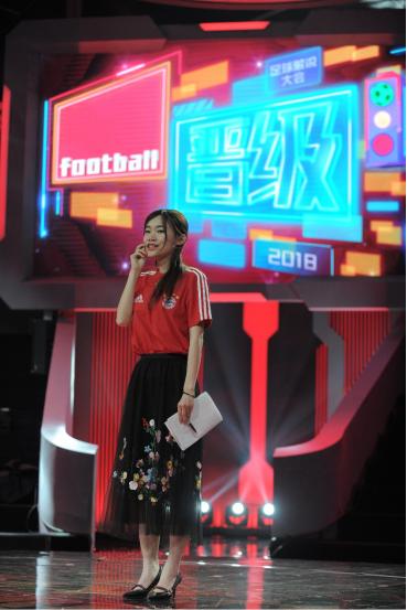 足球解说吴桐图片,足球解说吴桐多高