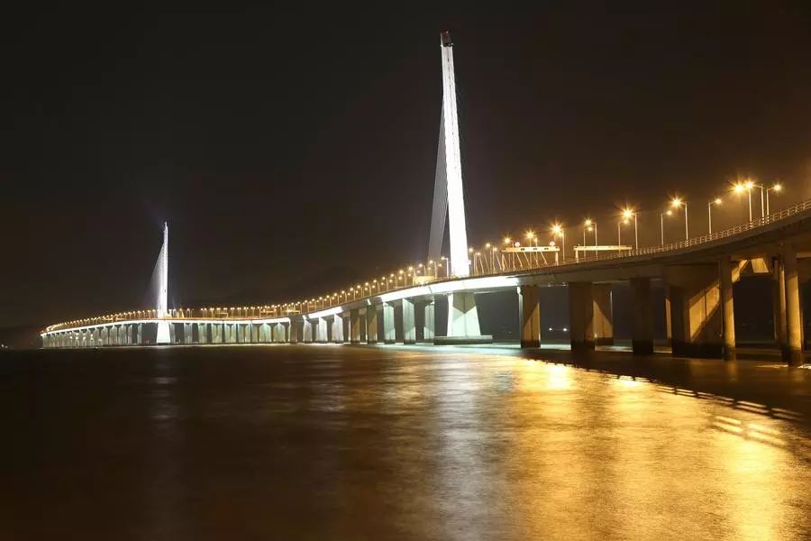 深圳的夜景哪个地方比较漂亮,深圳夜景灯光秀最佳观看地点