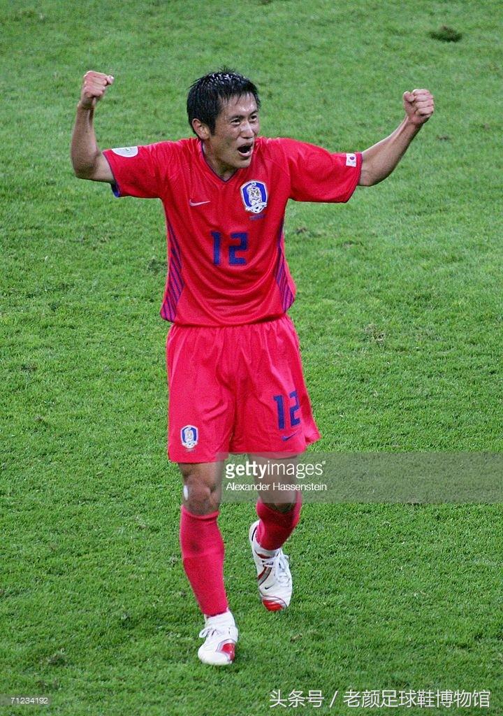 世界杯最强足球鞋排名,世界杯最火前十的足球鞋