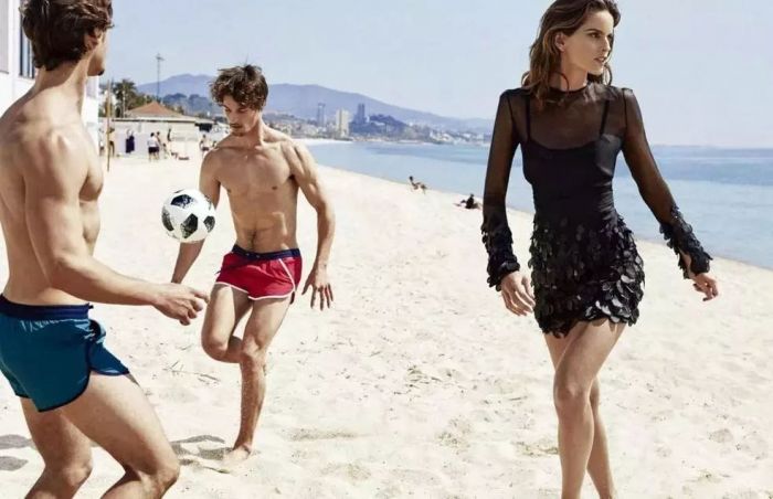 足球与篮球的结合,时尚与足球的融合