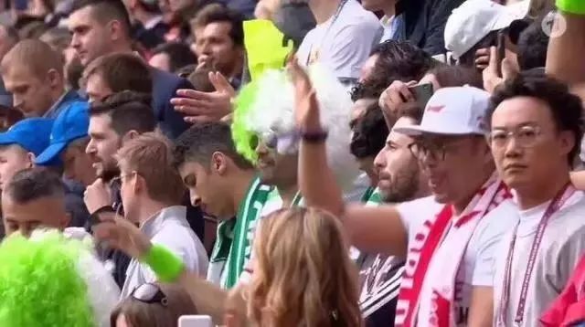 跟靳东发家致富,鹿晗解说圆梦,苏醒梅西吹,娱乐圈有这么多球迷