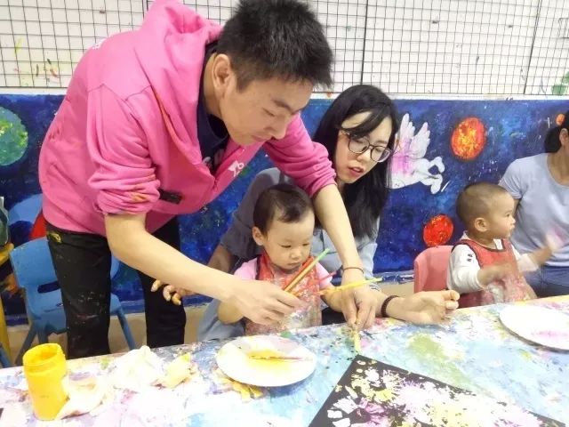 「金宝贝小小陶艺师活动回顾」跟外太空EZ寻觅不一样的烟花