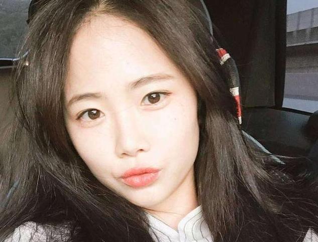 日女足队员豪言脱衣引美女球员比拼，美国一人碾压亚洲三国美女