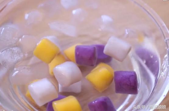 芋圆不坨的方法,芋圆一直煮不熟怎么办