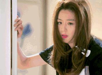 胡吃海塞后胃难受打嗝难闻,前一天胡吃海塞第二天胃难受