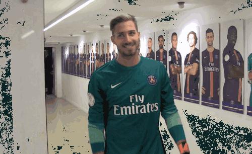 足球运动员跑步,足球运动员跑步训练