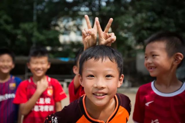 世界杯足球场中国广州,去不了欧洲杯的现场