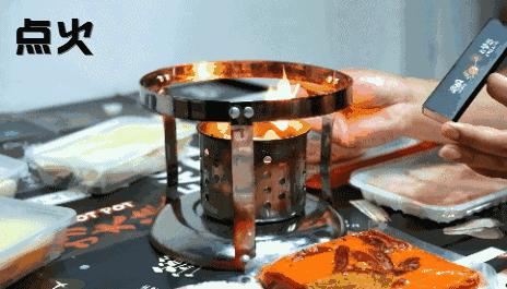 约四川姑娘的时候，你真的很需要一份重口味er的牛油火锅