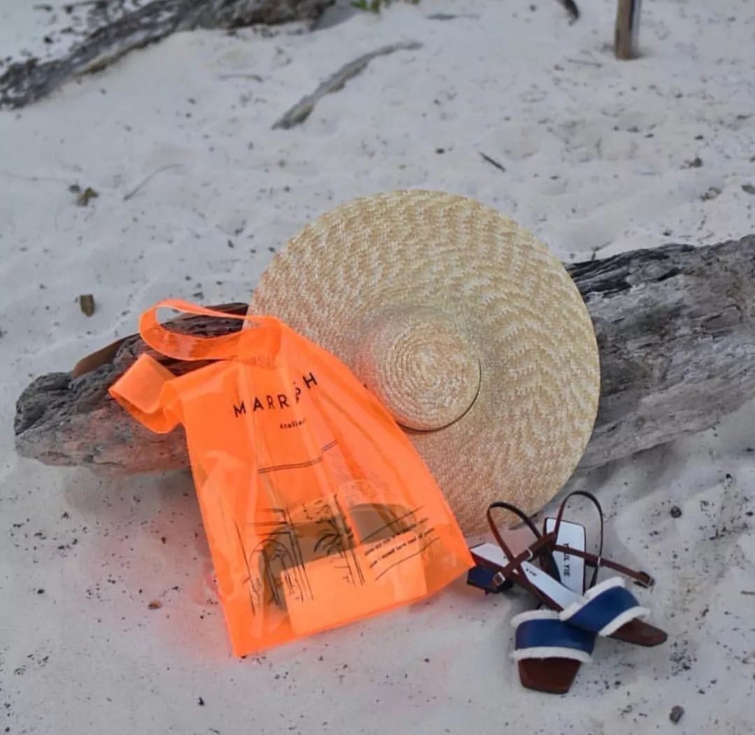 你还在花钱买流量吗,你还在花钱买手机吗