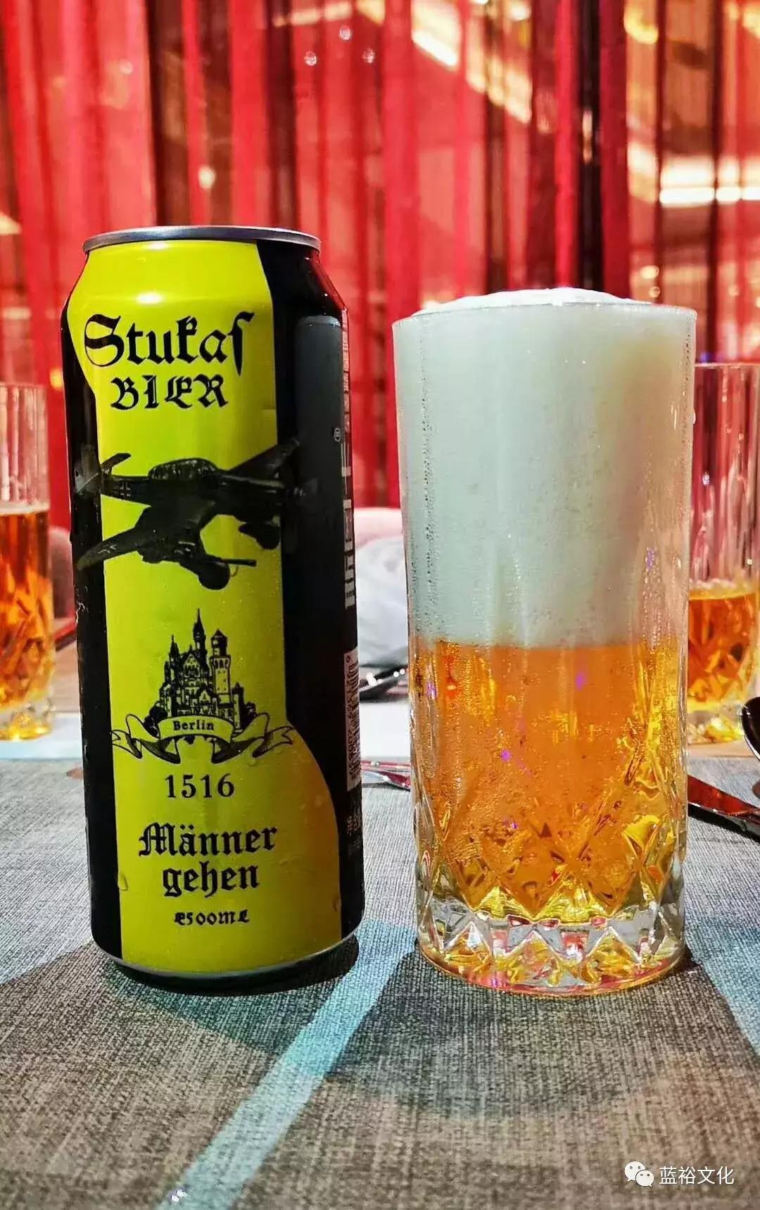 助力世界杯的三大啤酒厂，“啤酒+旅游”为何做的这么好？