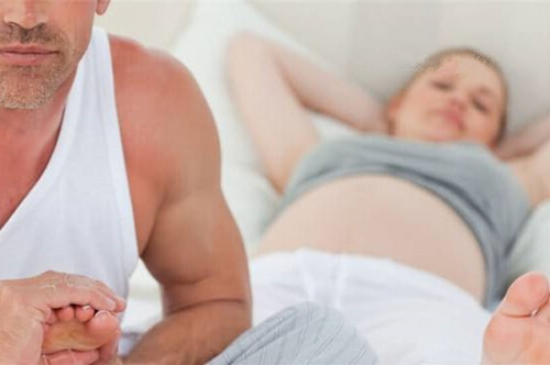 孕期为了孩子健康该怎么做,孕期要是胎儿出现危险有什么症状