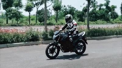 新款电喷幻影150评测,可玩度高的千元车