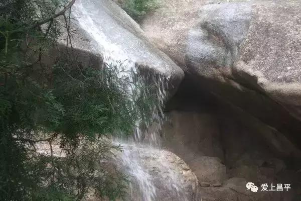 银山塔林冬天好玩吗,银山塔林四季景点