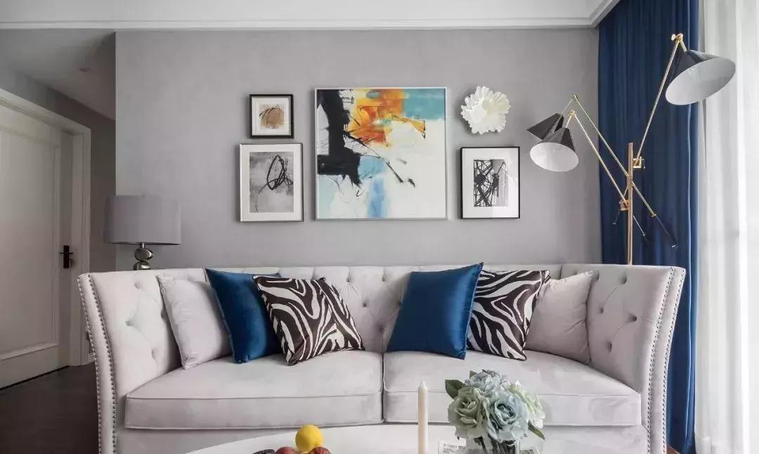 客厅落地装饰画尺寸多高合适,挂装饰画高度应该怎么选择