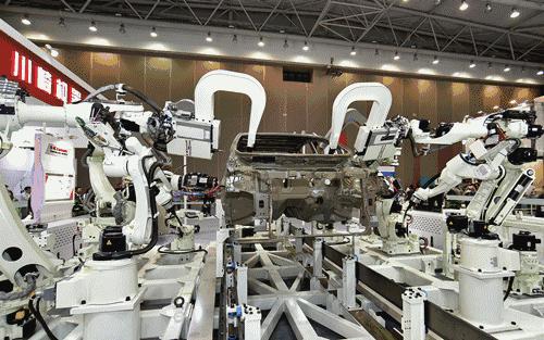 最狠包工头,两周市值狂跌1500亿不眨眼,要用机器人取代80%人力