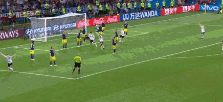 世界杯：95分钟时犯规让德国绝杀，瑞典球员杜尔马兹遭生命威胁