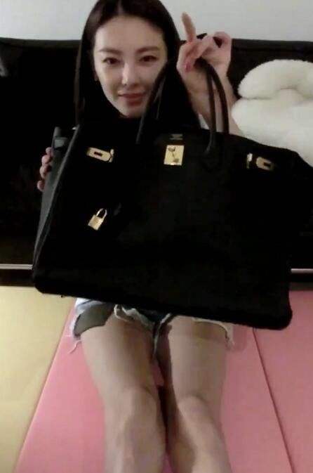 月入三千值得入手的奢侈品包包,女生收入多少才适合买奢侈品包包