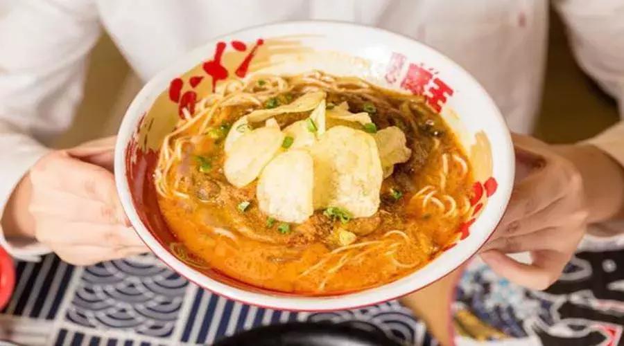 去香港可以不吃鱼蛋吗,香港100元可以吃到什么