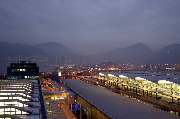 机场免税店是不是必买,机场免税店怎么买比较划算