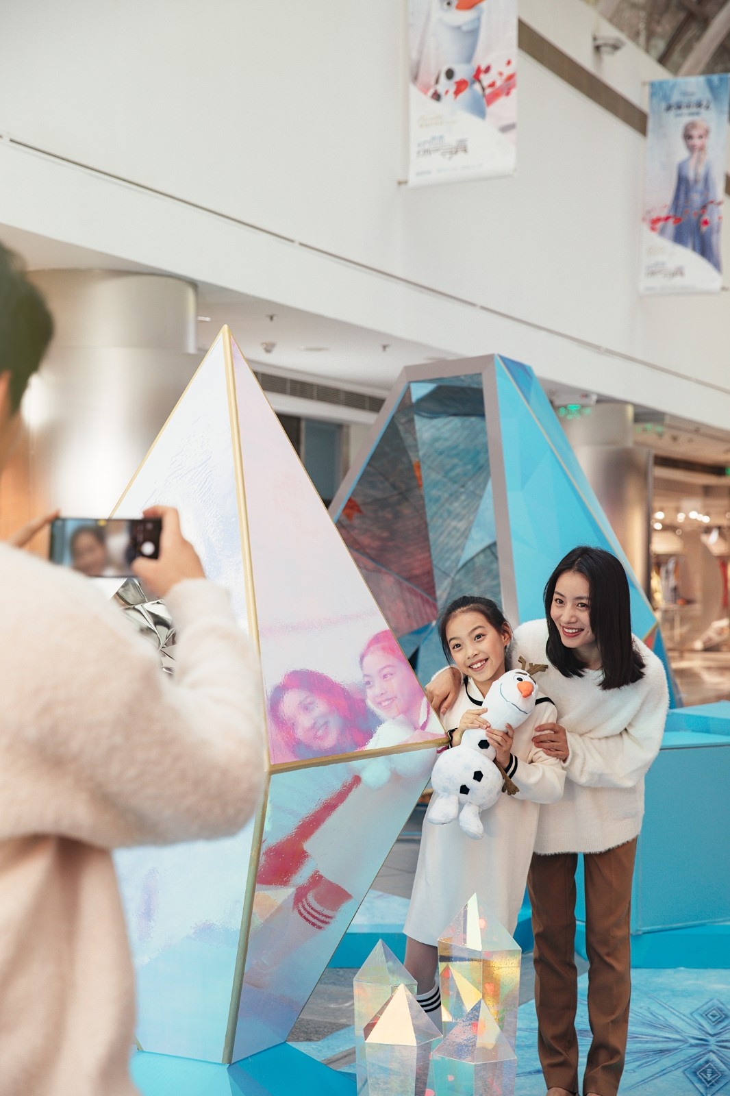 冰雪世界降临,冰雪世界国贸商城