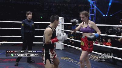 女拳击手一拳能打出多大力量,女拳手的一拳都有这样的威力