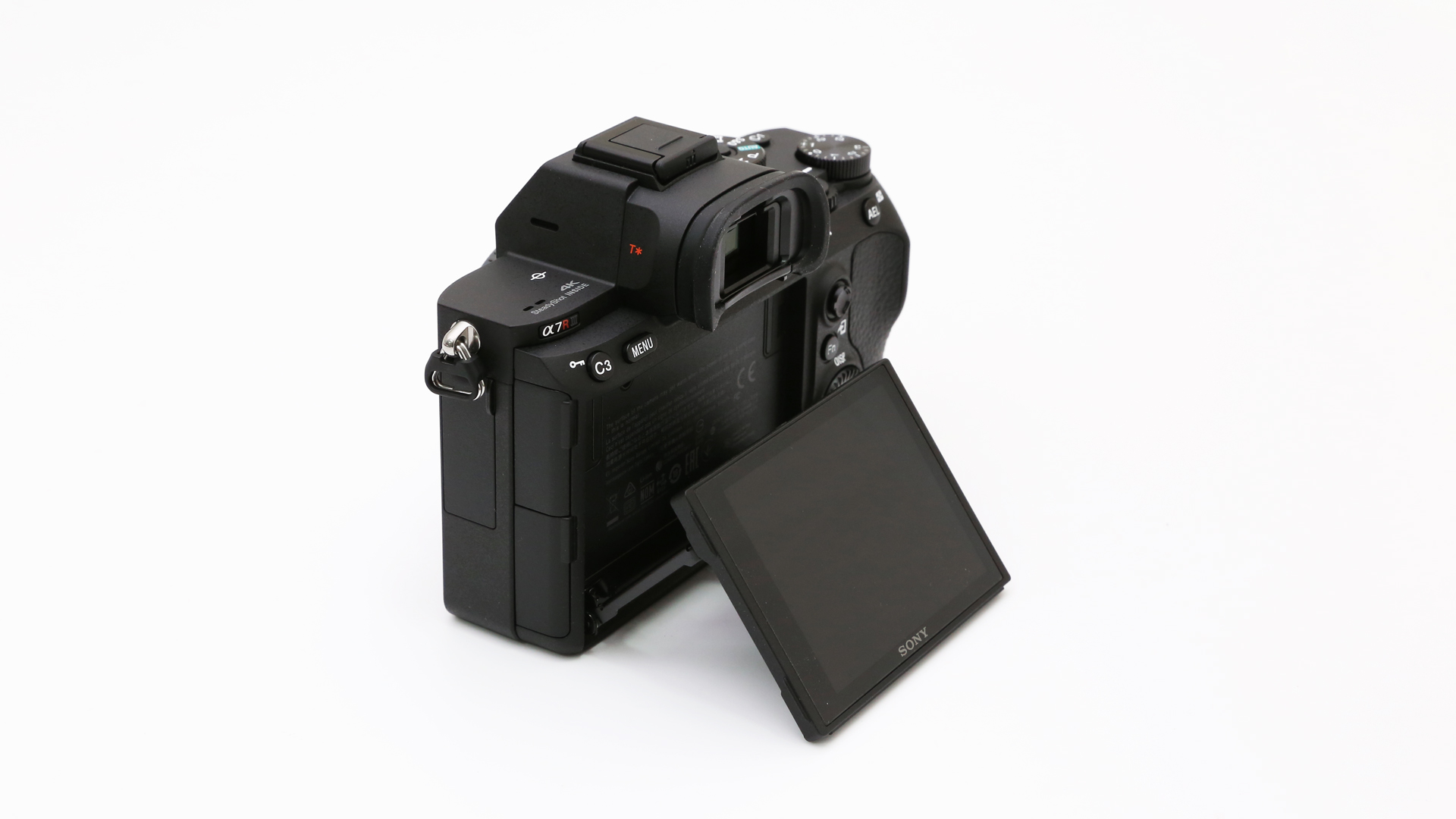 与索尼a7r3可以媲美的微单,同价位索尼a7m3还值得买吗