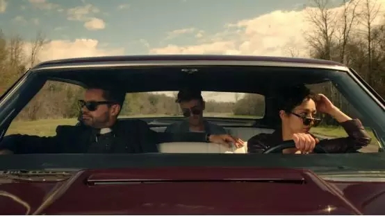 2016dc漫画改编的美剧,2012根据漫画改编的美剧