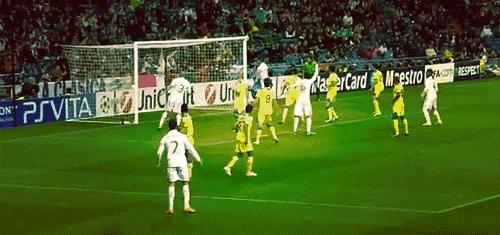 c罗电梯球绝技原理,香蕉球落叶球电梯球的区别