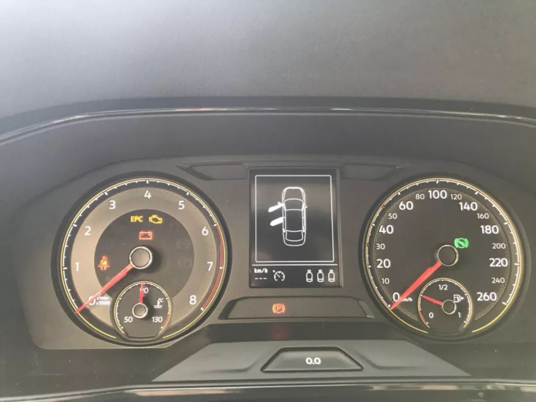 大众朗逸和宝来哪个更值得买,10万左右大众宝来和朗逸推荐哪款