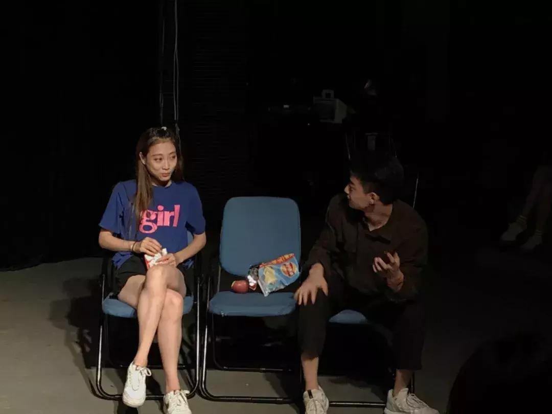 上个周末的群艺馆可以说是情义与情怀双结合，原因何在？快看正文！