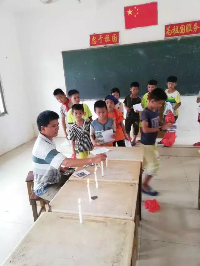 以快乐之名，让孩子们看到未来的一千种可能