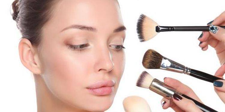 适合油性皮肤的美妆教程,适合油性肌肤的底妆