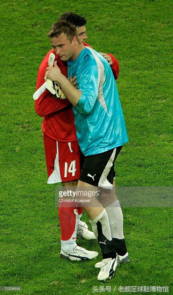 2006年世界杯,意大利带puma攀升巅峰,山猫帮人海战术大获成功