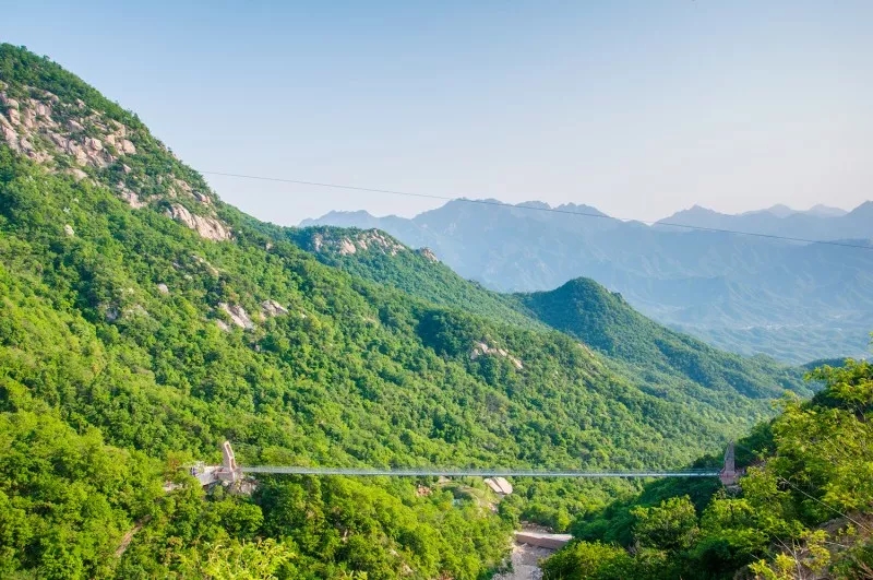 这里有十里亲水画廊,在海拔1400米的地方看世界杯,赏流泉飞瀑