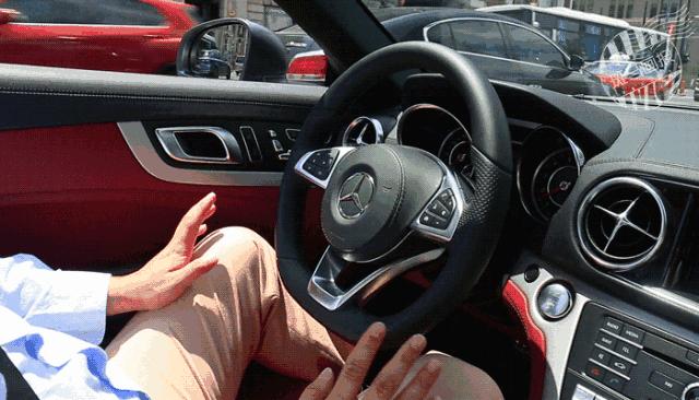 实探！全球第7家「奔驰餐厅」！什么都卖就是不卖车……