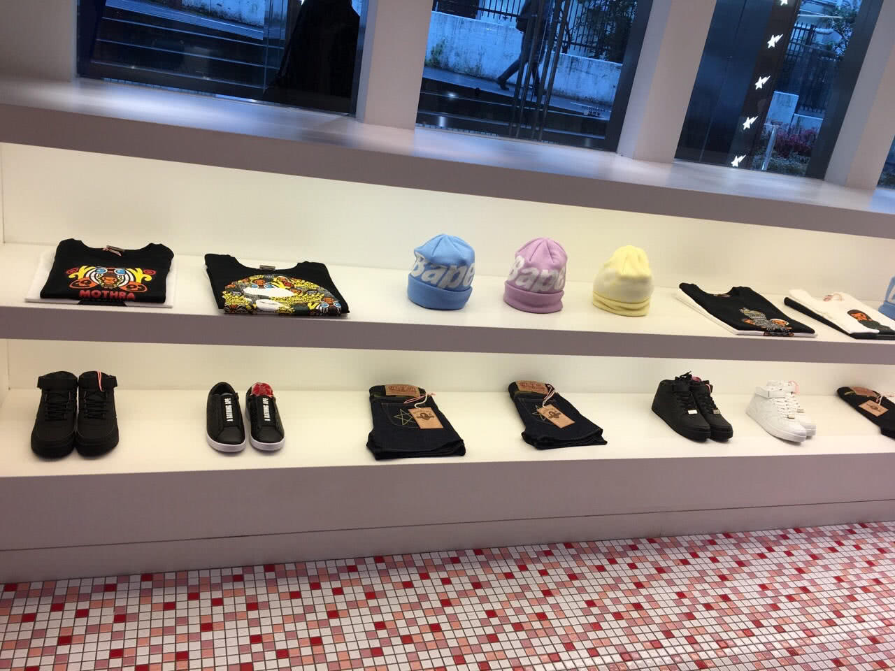 abathingape日本专卖店,日本买evisu划算吗