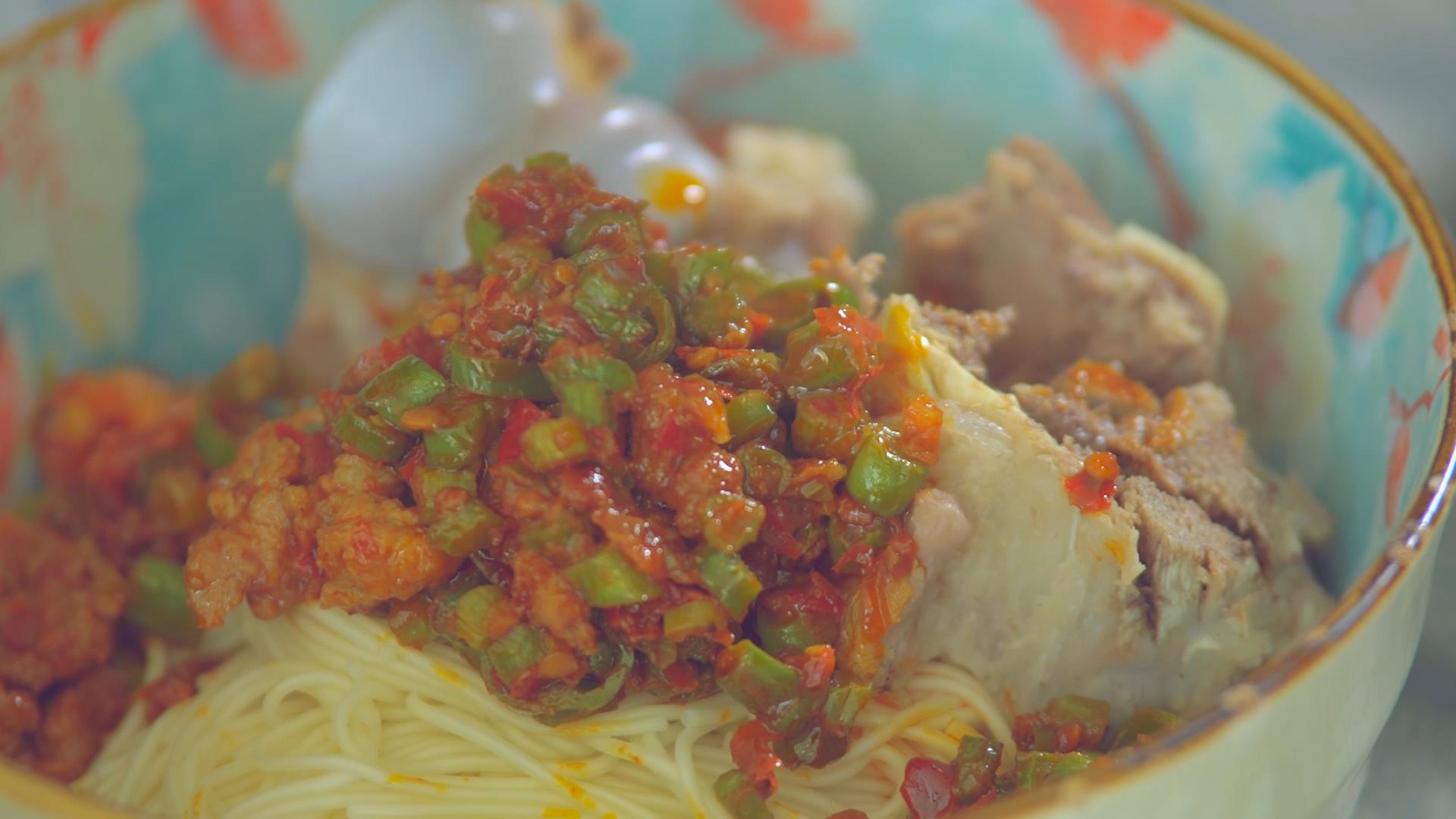 满口香大骨汤面,鲜美大骨汤面