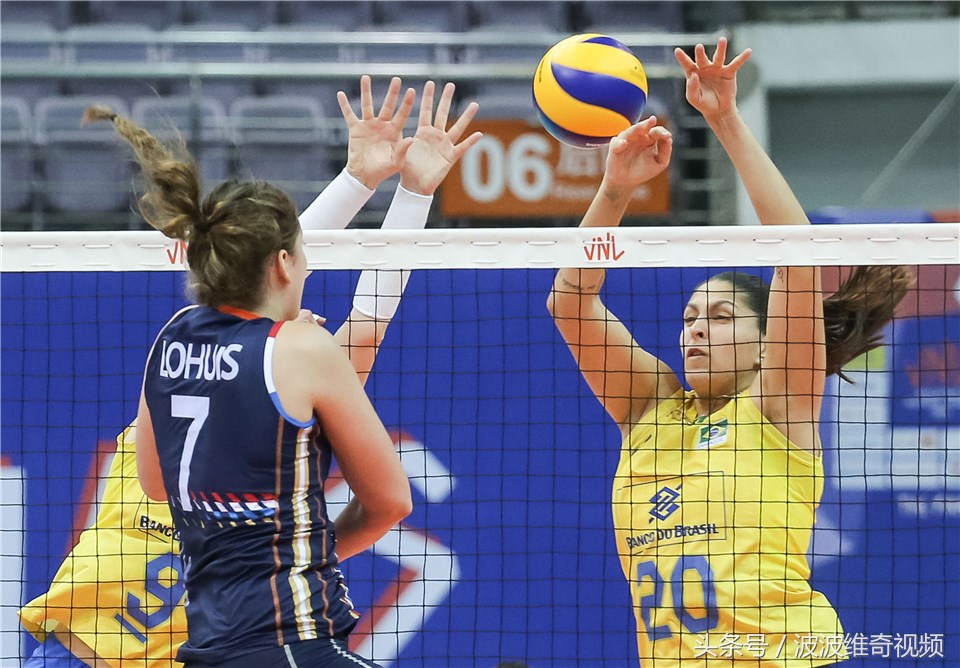 朱婷率队复仇荷兰塞尔维亚,朱婷被郎平淘汰
