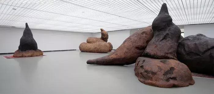 三观毁｜这个位于荷兰鹿特丹的博物馆，居然进屎了!!