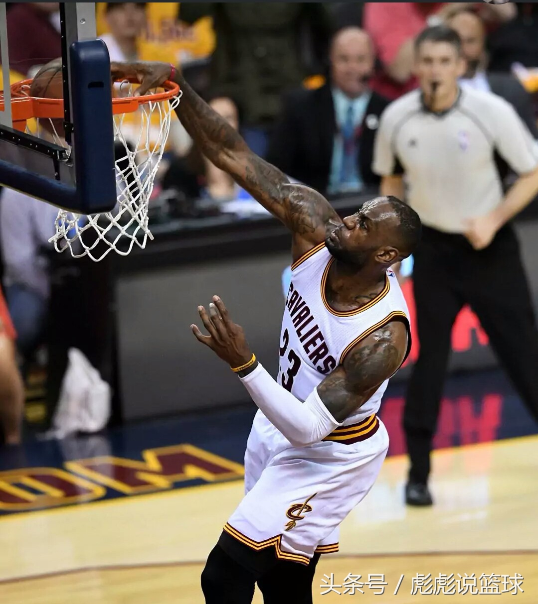 詹姆斯和c罗哪个赚钱,篮球和詹姆斯