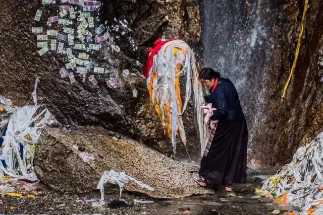 当初为了去远方而买的相机，如今躺在哪个角落吃尘？