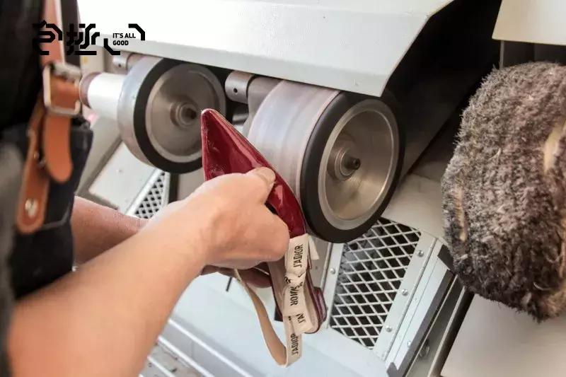 lv的包坏了哪里能修,lv包怎么护理越来越亮