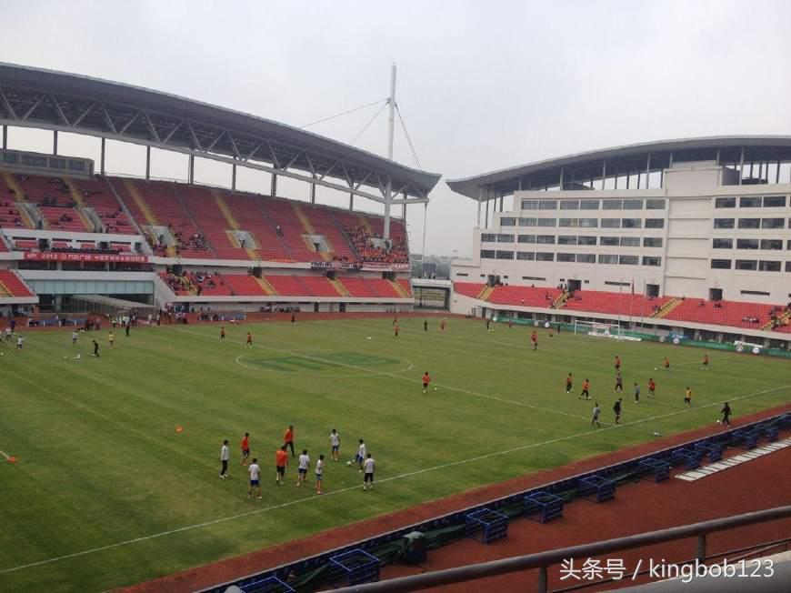 中国有几所专业的足球场,2023亚洲杯十座专业足球场一览