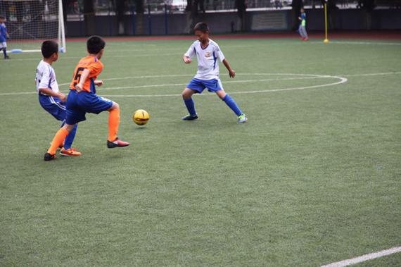 日本足球与中国足球最近比赛,假如中国足球能有日本足球的水平