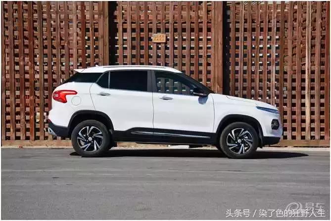 三款性能超强的经典suv你喜欢哪款,这款suv竟能稳赢汽车世界杯