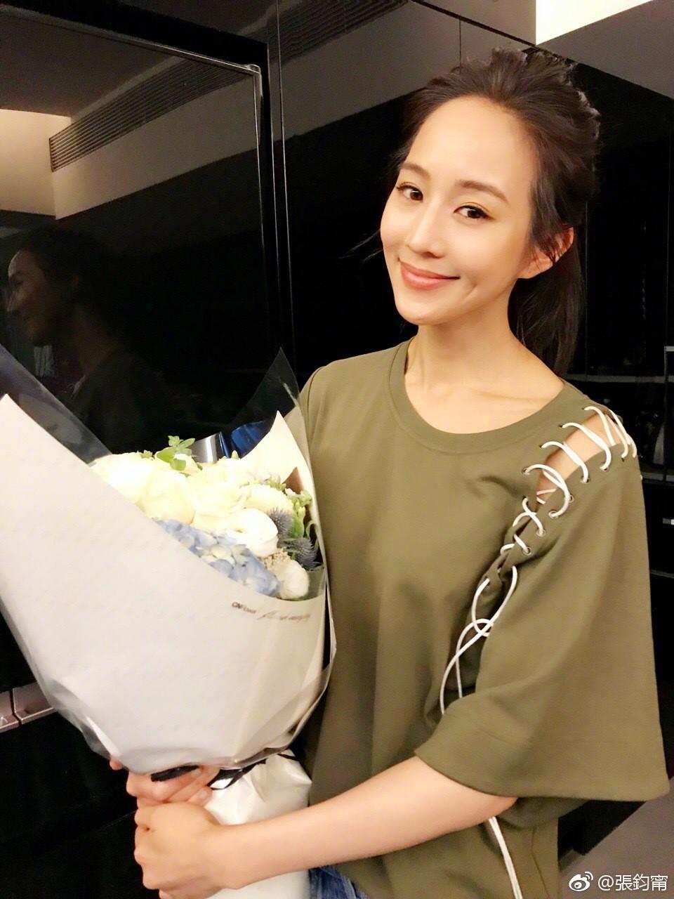 明星都在喝的葡萄味的美白饮,明星推荐过的美白饮品