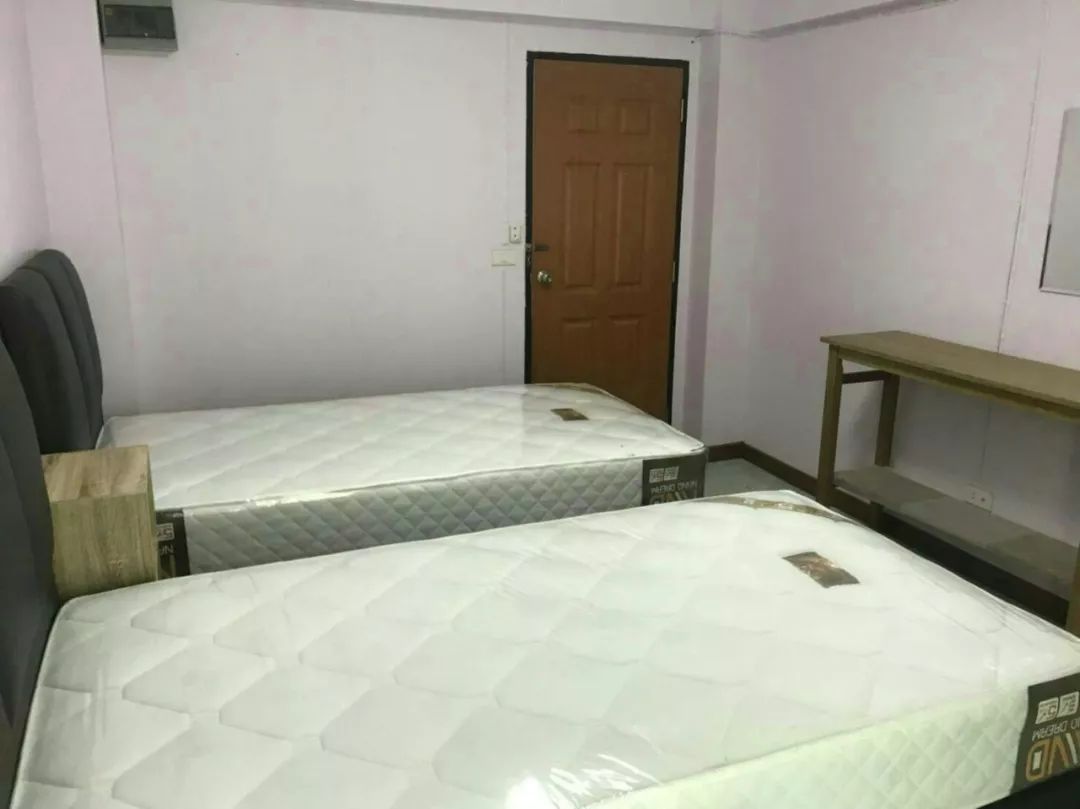 曼谷辉煌区宿舍便宜卖