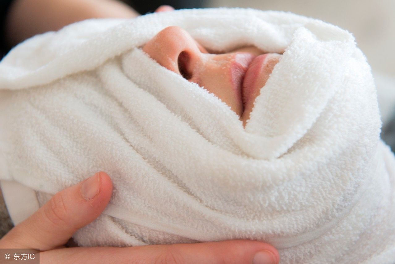 面膜过敏发红发热怎么办,用中药面膜脸部发红咋回事