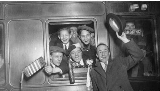 几张老照片,几张年代感的老照片