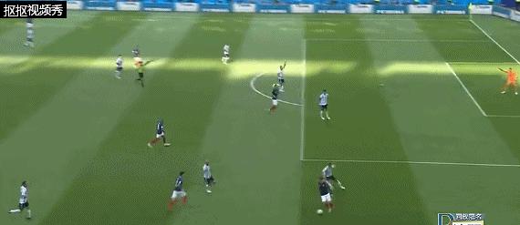 姆巴佩梅开二度绝杀巴萨,法国杯姆巴佩造三球